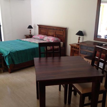 Studio And One Bedroom Apartment In Riviera Sapphire, Сіолим Екстер'єр фото